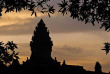 Cambodge - Coucher de soleil sur les temples d'Angkor