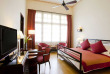 Vietnam - Hue - La Residence Hotel & Spa - Deluxe Colonial Suite, thème Chambre Rouge