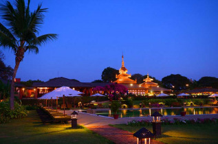 Myanmar - Bagan - Bagan Thiripyitsaya Sanctuary Resort – Vue extérieure