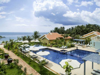 Vietnam - Phu Quoc - La Veranda Phu Quoc M Gallery Collection - Piscine, jardins et plage de l'hôtel © Loc Vo