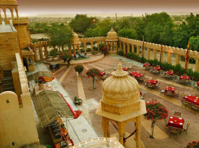 Inde - Restaurant du Mandawa Castle © Mandawa Castle