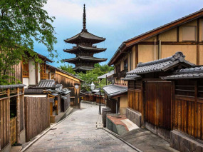 japon - quartier de Gion et temple Yasaka Jinja © Anshar Shutterstock