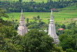 Cambodge - Phnom Penh - Les stûpas de la colline de Oudong