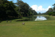 Cambodge - Un bassin royal dans le temple d'Angkor à Angkor