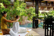Cambodge - Siem Reap - Victoria Angkor Resort & Spa - Massage à proximité de la piscine