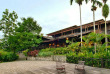 Malaisie - Circuit Panorama du Sarawak - Vue extérieure du Batang Ai Longhouse Resort