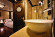 Vietnam - Circuit Halong en terre et mer - Salle de bains cabine deluxe © Paradise Junk