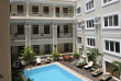 Vietnam - Ho Chi Minh Ville - Grand Hotel - La piscine de l'hôtel