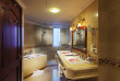 Vietnam - Ho Chi Minh Ville - Grand Hotel - Salle de bains d'une Royal Suite
