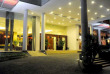 Vietnam - Hue - Muong Thanh Hotel - Entrée de l'hôtel
