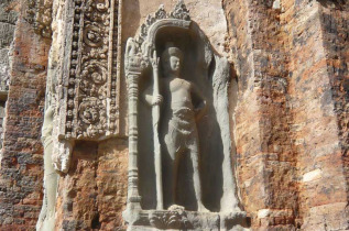 Cambodge - Phnom Penh - Temple des environs de Phnom Penh