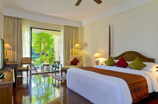 Cambodge - Siem Reap - Sofitel Angkor Phokeethra Golf & Spa Resort - Chambre Luxury Room avec lit double