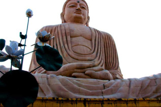 Inde - Vallée du Gange - Bouddha de Bodhgaya © ONT Inde