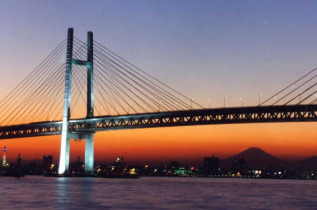 japon - Pont de Yokohama © Akira Okada - JNTO