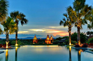 Myanmar - Bagan - Aureum Palace Resort - Piscine