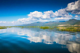 Myanmar – Lac Inle © Seqoya – Shutterstock