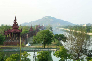 Myanmar – Mandalay – Sedona Hotel – Vue sur l'ancien Palais Royal