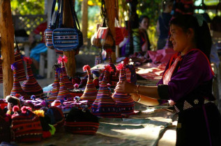 Thailande - Au marché © Asian Oasis