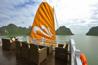 Vietnam - Croisière en Baie d'Halong - Le Lounge de la Jonque Paradise Luxury 