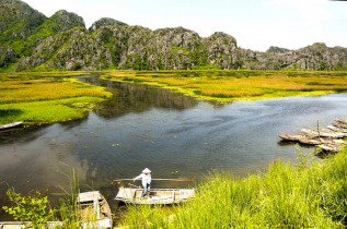  Vietnam - Excursions Hoa Lu et Ninh Binh - La région de la Baie d'Halong terrestre 