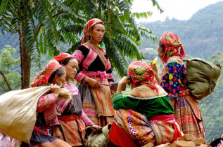 Vietnam - Panorama du Vietnam - Les ethnies de Sapa