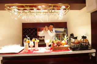 Vietnam - Hanoi - La Belle Vie Hotel - Le Bar de l'hôtel