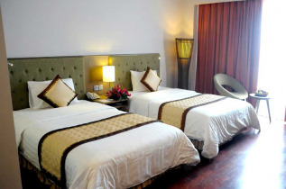 Vietnam - Hue - Muong Thanh Hotel - Superior Room