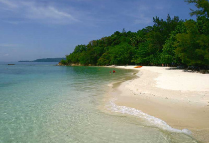 Malaisie - Gaya et Manukan Island - Une plage de Sapi