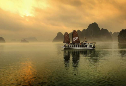  Vietnam - Croisière en Baie d'Halong - La Jonque Bhaya Legend 3 cabines en Baie d'Halong 
