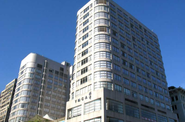 Hong Kong - The Salisbury YMCA - Vue extérieure du Salisbury © Baycrest