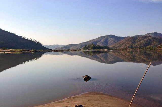 Laos - Le Lac Nam Ngum