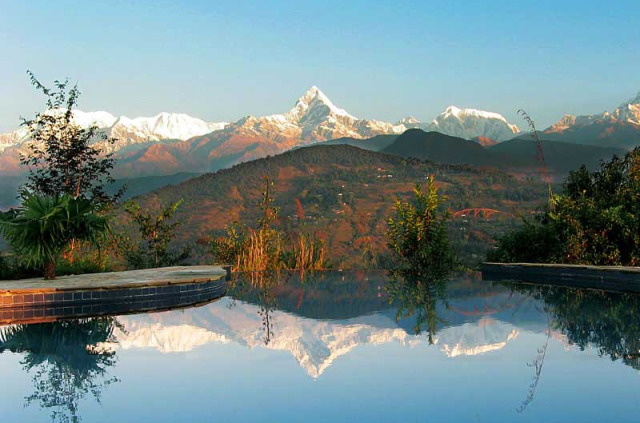 Népal - Vue depuis la terrasse des cottages du Tiger Mountain Pokhara Lodge © Tiger Mountain Pokhara Lodge