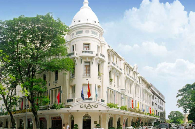 Vietnam - Ho Chi Minh Ville - Grand Hotel - Vue extérieure de l'hôtel